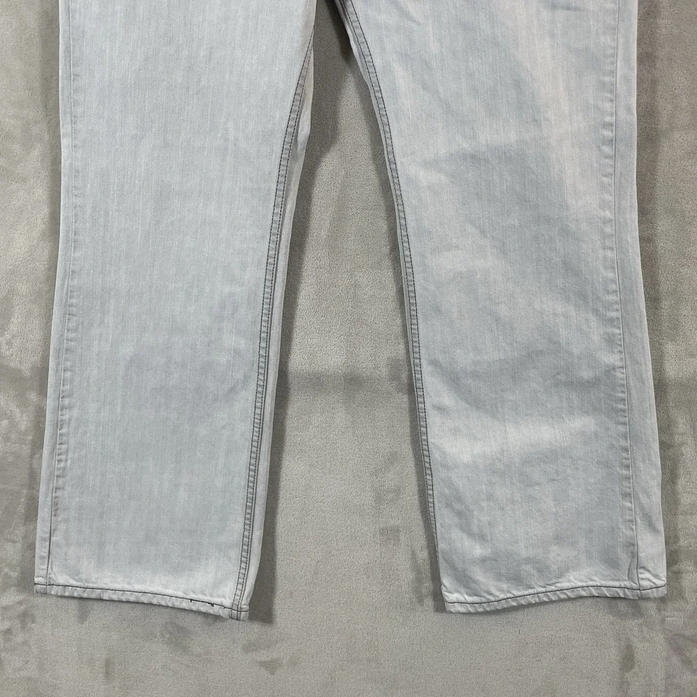 Levis item good